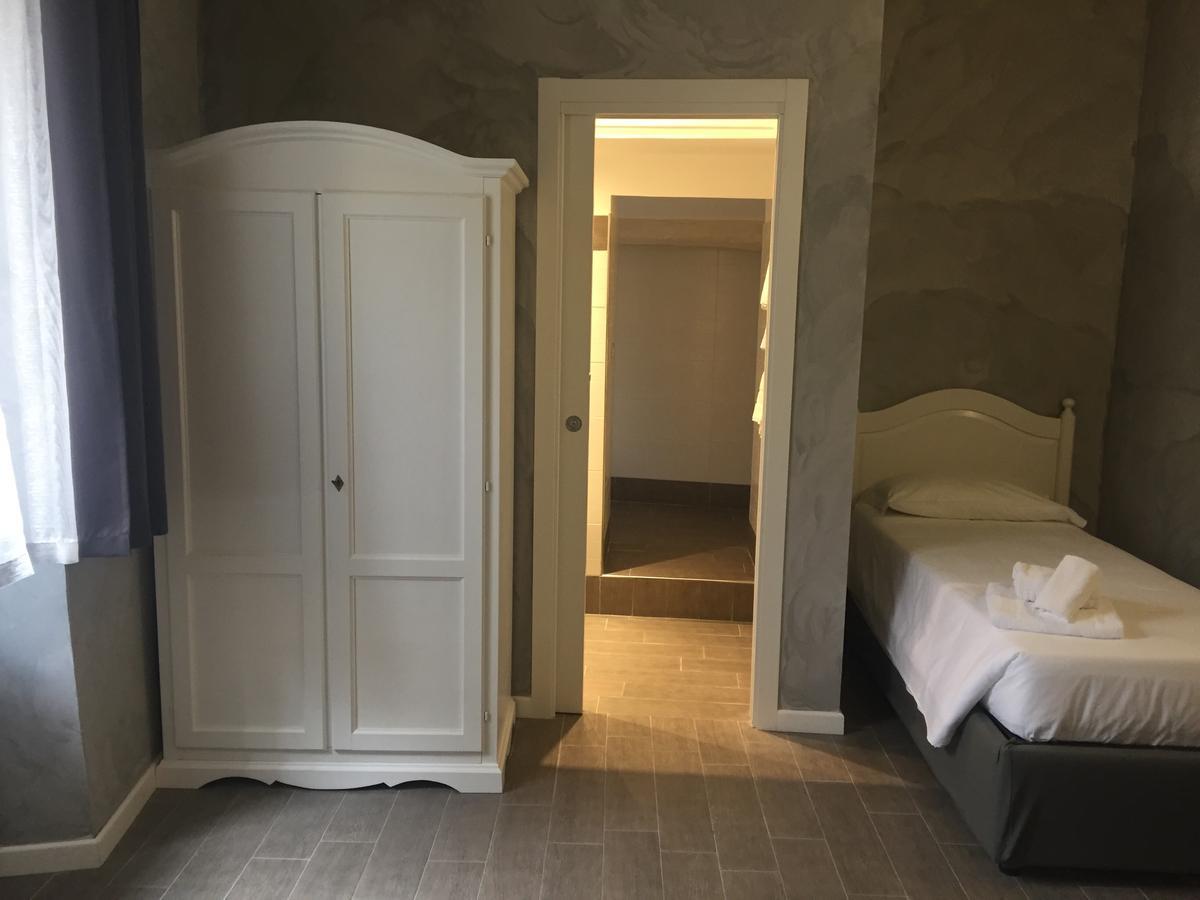 Gasthof Domizia Floor Rom