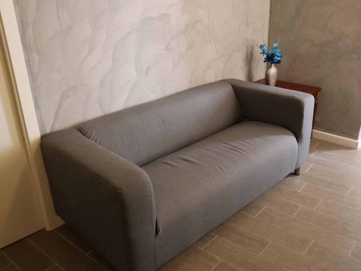 Domizia Floor Rom